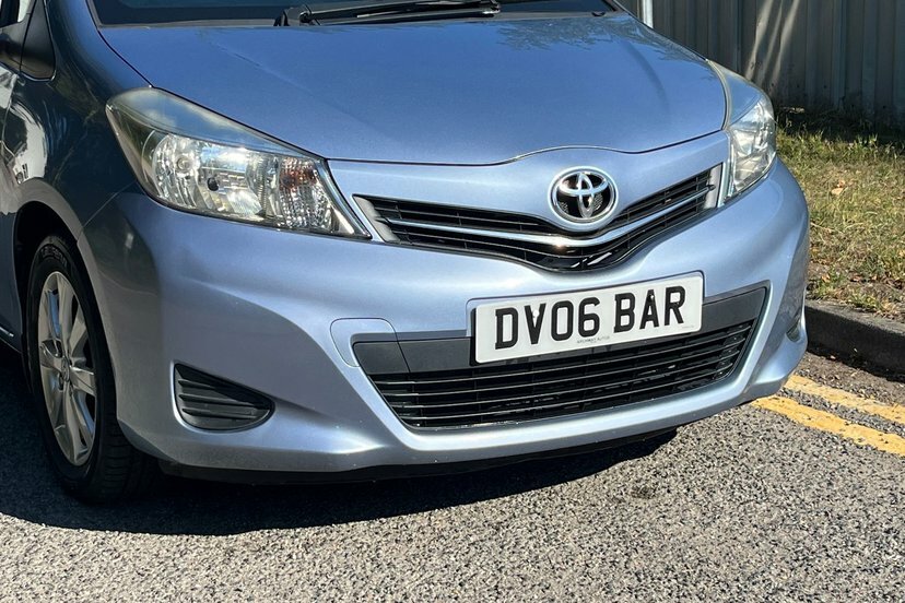 Toyota Yaris 1.33 Dual Vvt-i Tr Multidrive S Euro 5 White #17