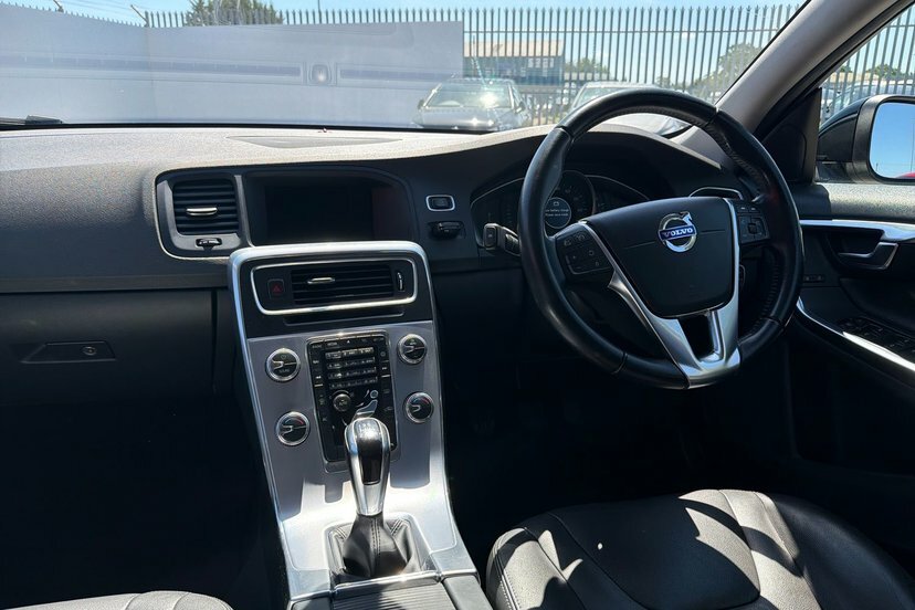 Volvo S60 2.0 T4 R-design Nav Saloon Euro Black #18