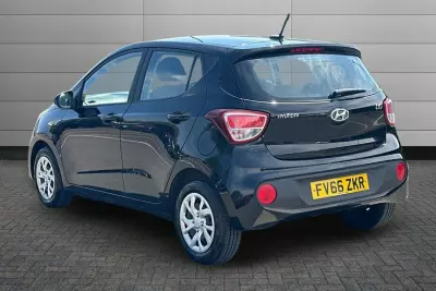 Hyundai I10 1.2 Premium Se Hatchback Euro 6 White #3