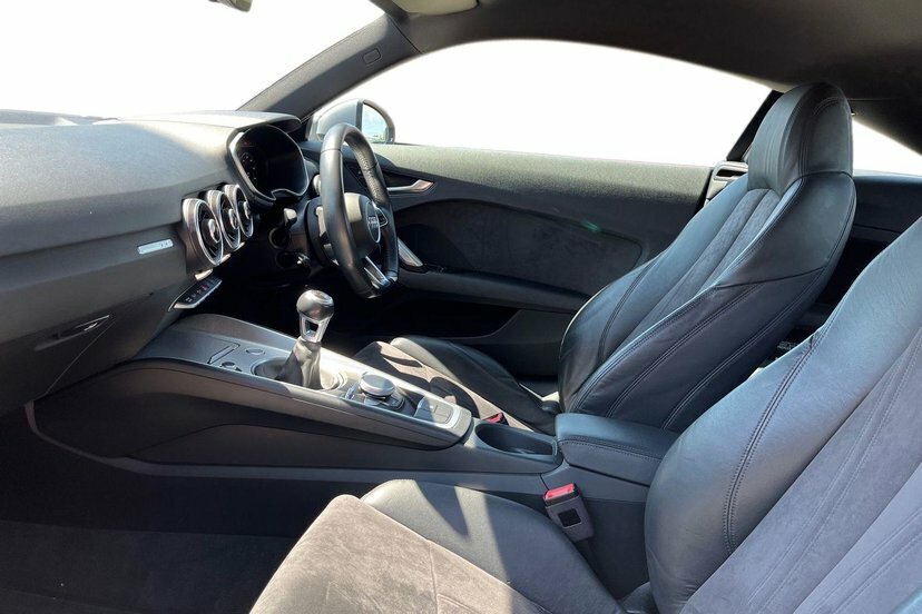 Audi TT 1.8 Tfsi Sport Coupe 180 Ps Silver #2