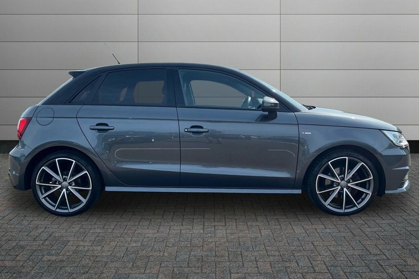 Audi A1 1.4 Tfsi Black Edition Sportback Grey #4