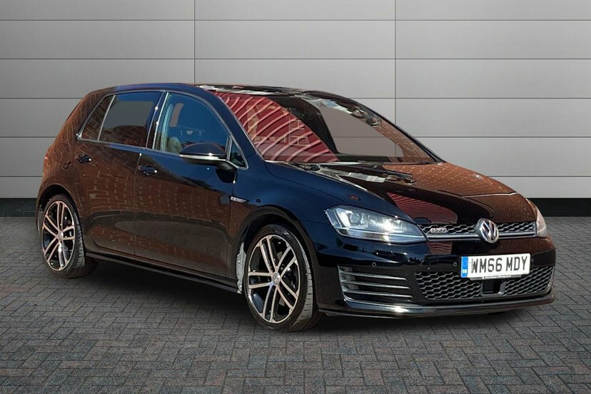 Volkswagen Golf 2.0 Tdi Bluemotion Tech Gtd Hatchback M Black