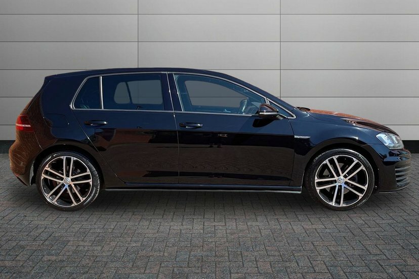 Volkswagen Golf 2.0 Tdi Bluemotion Tech Gtd Hatchback M WM66MDY Black #4