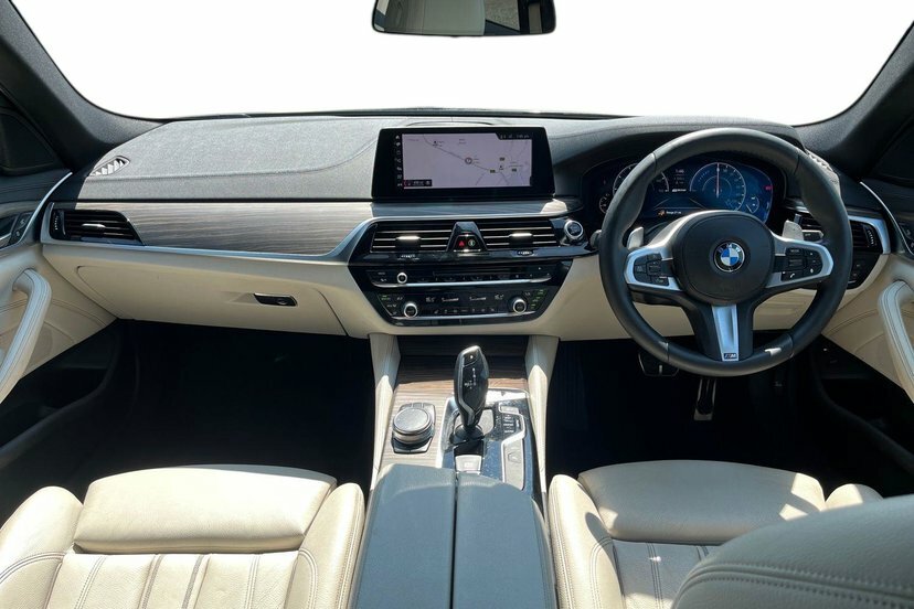 BMW 5 Series 2.0 530E 9.2Kwh M Sport AF68MXS #6