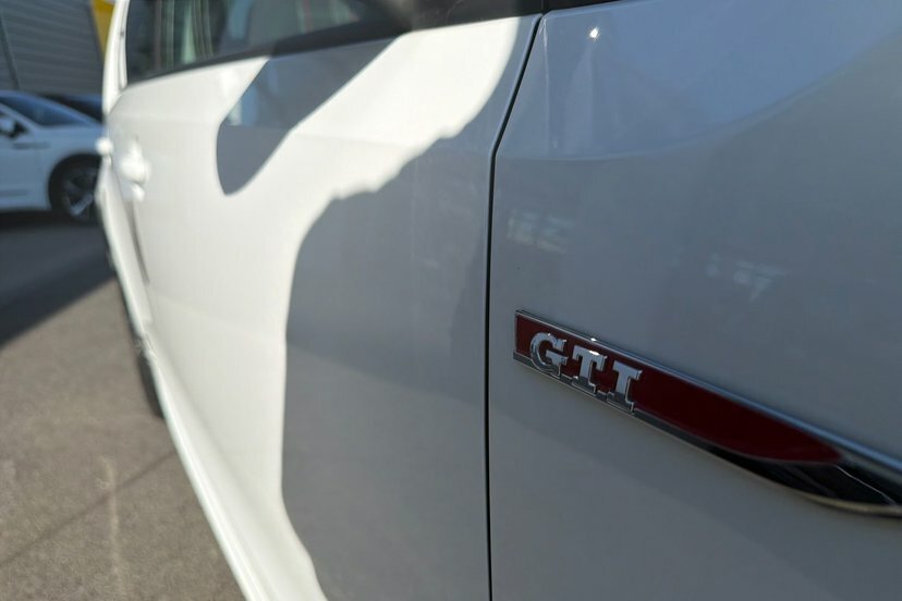 Volkswagen Up 1.0 Up Beats Hatchback Euro 6 #17