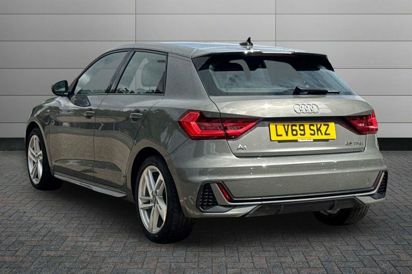 Audi A1 1.0 Tfsi 25 S Line Sportback 95 Grey #3