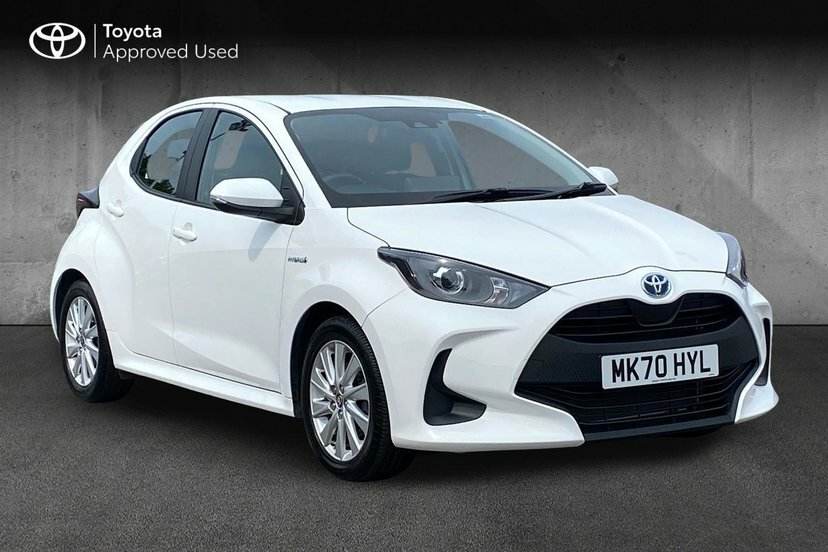 Toyota Yaris 1.5 Vvt-h Icon Hatchback Hybrid E-cvt White
