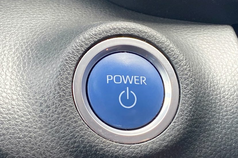Toyota Yaris 1.5 Hybrid Design Cvt Black #53