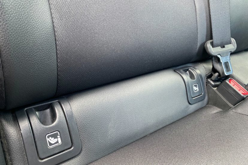 Toyota Yaris 1.5 Hybrid Design Cvt Black #39