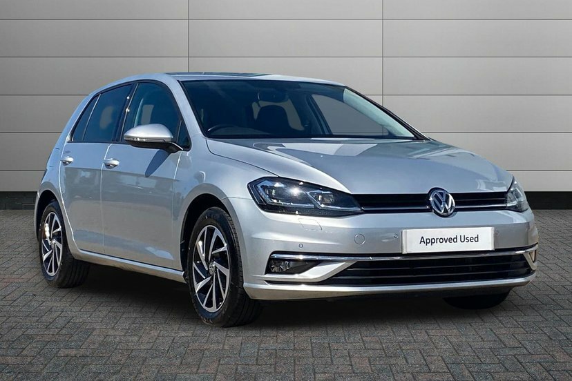 Volkswagen Golf 1.5 Tsi Life Hatchback Euro 6 S Blue #1