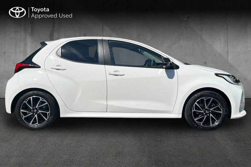 Toyota Yaris 1.5 Vvt-h Design Hatchback Hybrid E-cvt White #4