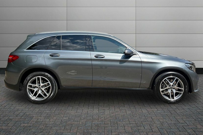 Mercedes-Benz GLC Class 2.1 Glc220d Amg Line Suv G-tronic 4Mati Grey #3