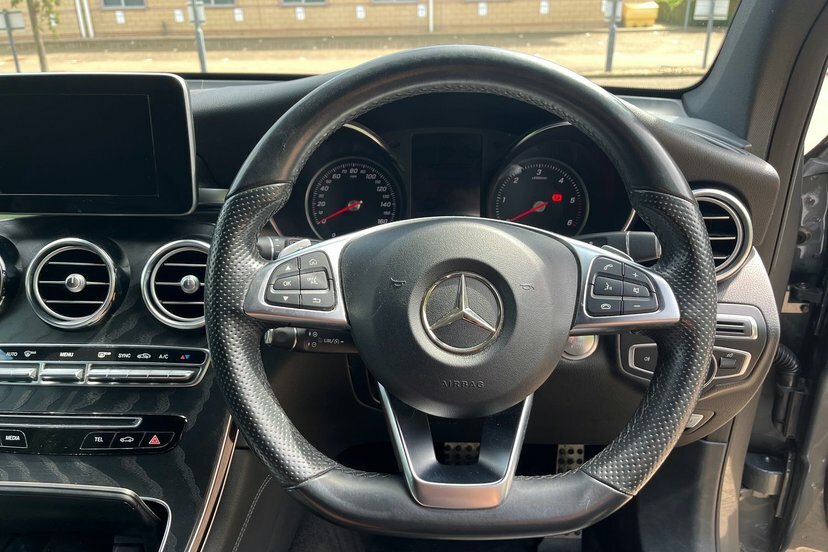 Mercedes-Benz GLC Class 2.1 Glc220d Amg Line Premium G-tronic 4Matic Eur Silver #39
