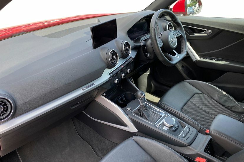 Audi Q2 1.5 Tfsi Cod 35 S Line Suv S Tronic 15 Red #2