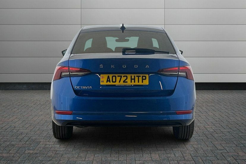 Skoda Octavia 2022 Skoda Octavia Se Technology 2.0Tdi Dsg Blue #9