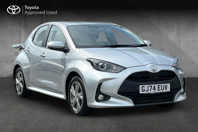 Toyota Yaris 1.5 Vvt-h Icon Hatchback Hybrid E-cvt Silver