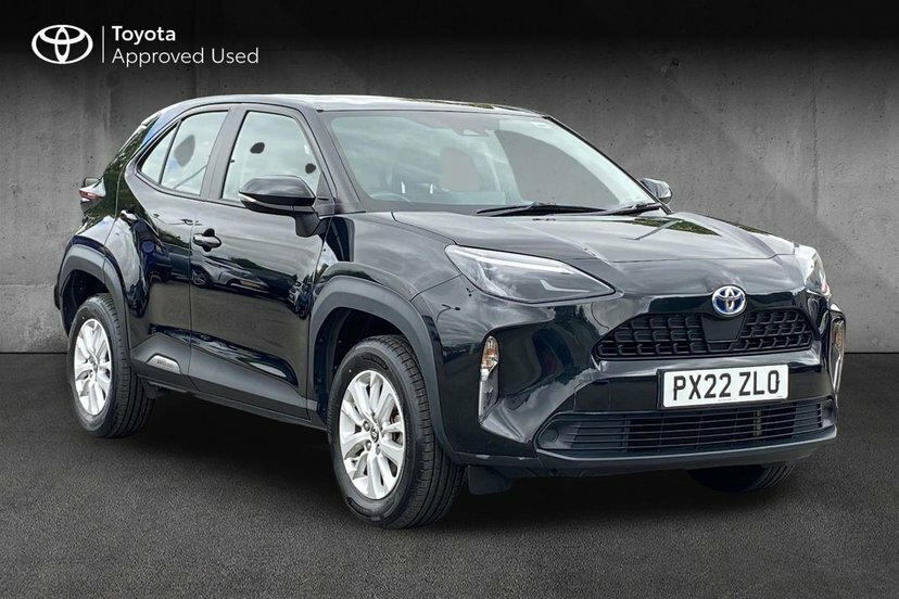 Toyota Yaris Cross 1.5 Vvt-h Icon Suv Hybrid E-cvt 116 Ps Black
