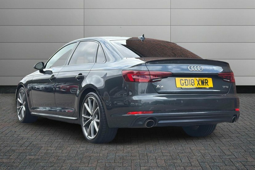 Audi A4 2.0 Tfsi Black Edition Saloon S Tronic Grey #3