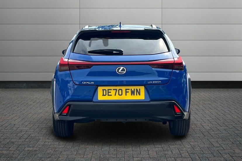 Lexus UX 2.0 250H Takumi Suv Hybrid E Cvt 184 White #12