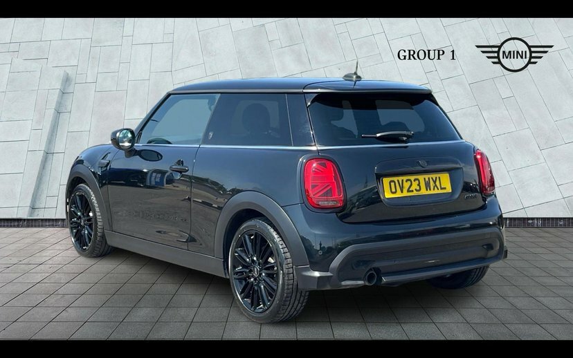 Mini Hatch 3-Door Hatch Cooper Exclusive OV23WXL Black #2