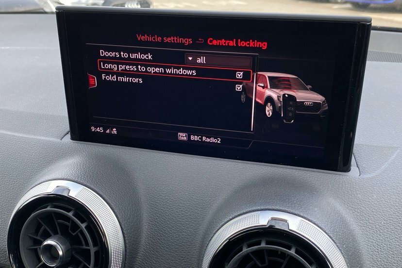 Audi Q2 Sport 35 Tfsi 150 Ps S Tronic White #22