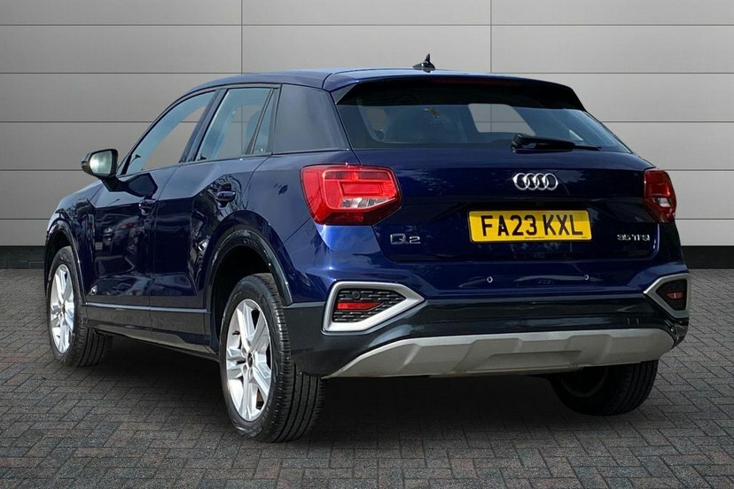 Audi Q2 1.5 Tfsi Cod 35 Sport Suv 150 P Blue #3
