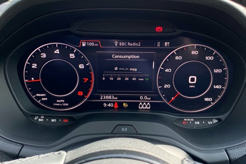 Audi Q2 Sport 35 Tfsi 150 Ps S Tronic White #7