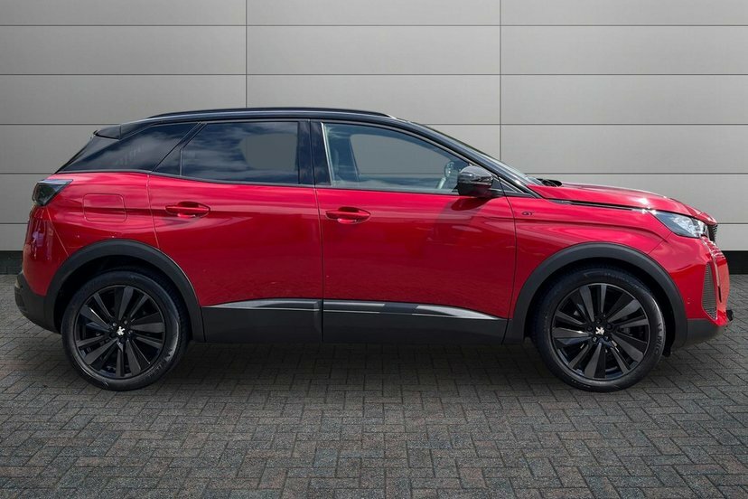Peugeot 3008 1.5 Bluehdi Gt Premium Suv Eat 130 Ps Red #4