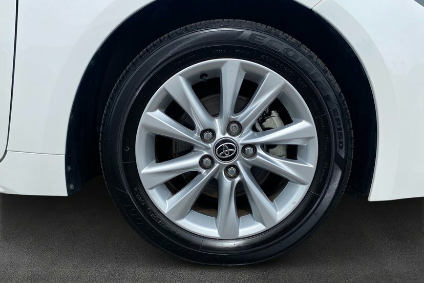 Toyota Corolla 1.8 Vvt-i Hybrid Gr Sport #18