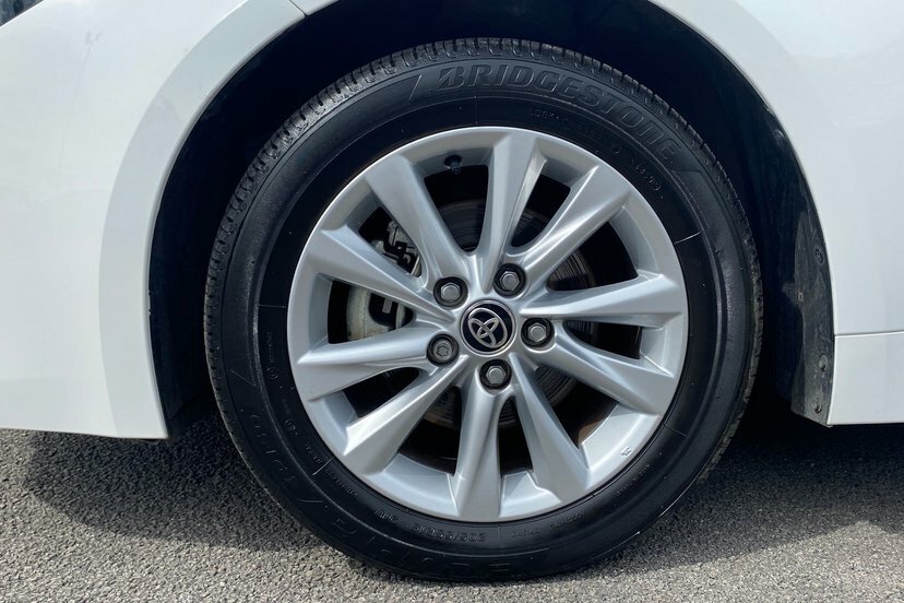 Toyota Corolla 1.8 Vvt-i Hybrid Gr Sport #23