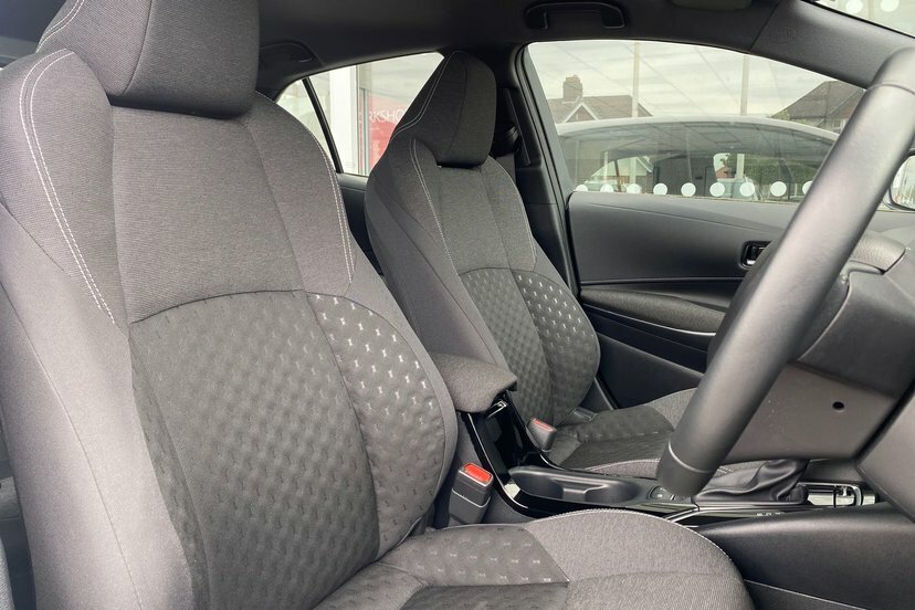 Toyota Corolla 1.8 Vvt-i Hybrid Gr Sport #27
