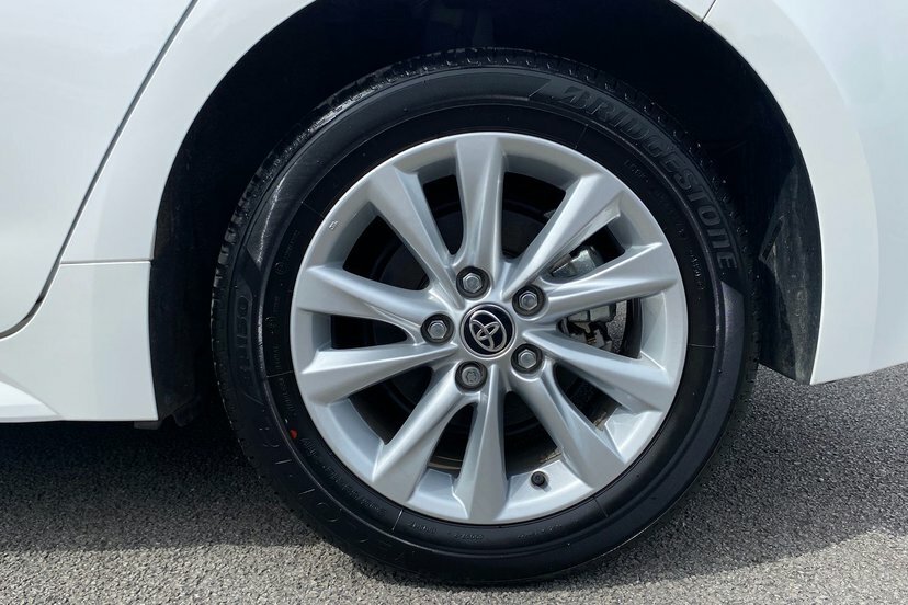 Toyota Corolla 1.8 Vvt-i Hybrid Gr Sport #22
