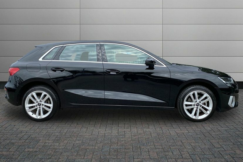 Audi A3 1.4 Tfsie 40 Sport Sportback Plug-in Hy Black #4