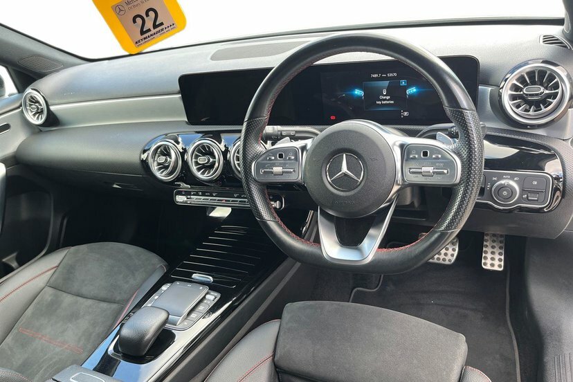 Mercedes-Benz A Class 1.3 A180h Mhev Sport Executive 7G-dct Euro 6 S Black #5