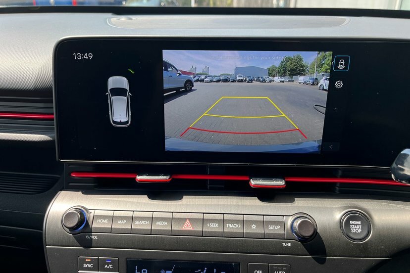 Hyundai Kona 160Kw N Line 65Kwh White #23