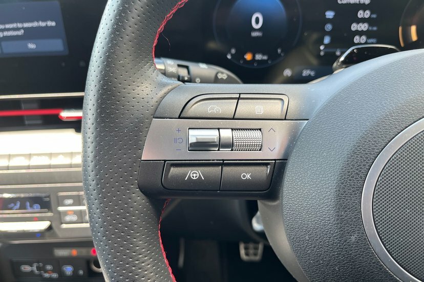 Hyundai Kona 160Kw N Line 65Kwh White #16