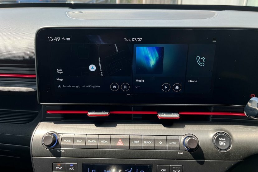 Hyundai Kona 160Kw N Line 65Kwh White #22