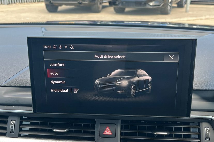 Audi A4 2.0 Tfsi 35 Sport Edition Saloon S Tron Black #17