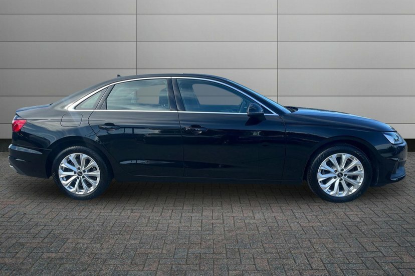 Audi A4 2.0 Tfsi 35 Technik Saloon S Tronic 15 Black #4