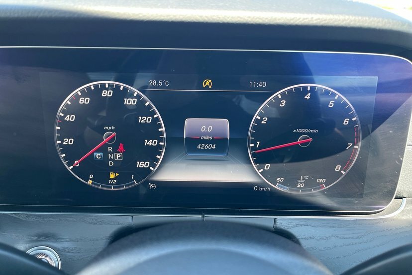 Mercedes-Benz E Class 2.0 E300 Amg Line Premium Coupe G-tro Grey #6