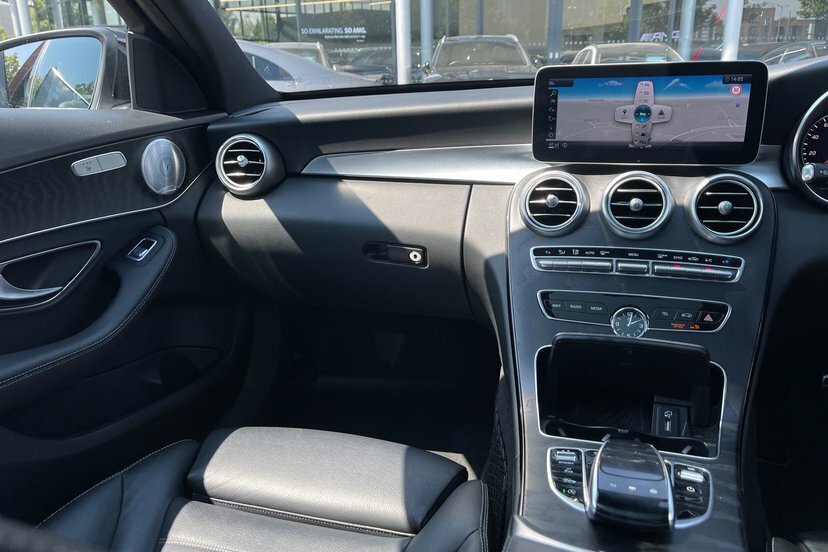 Mercedes-Benz C Class 2020 2.0 C220d Sport Estate G-tronic E Black #31