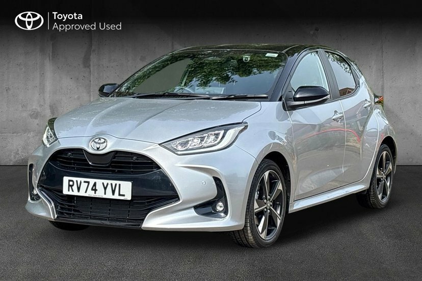 Toyota Yaris 1.5 Vvt-h Premiere Edition Hatchback Hy Black #5