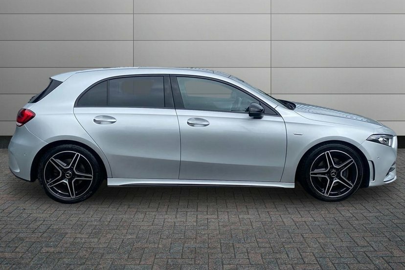 Mercedes-Benz A Class A200 Amg Line Edition Premium Plus Silver #3