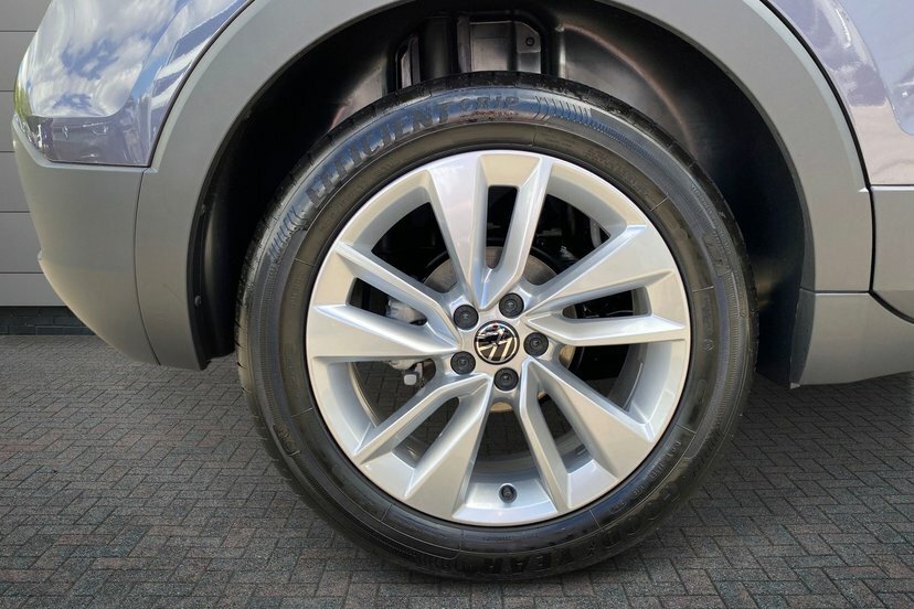 Volkswagen T-Cross 1.0 Tsi Match Suv Dsg 115 Ps Grey #5