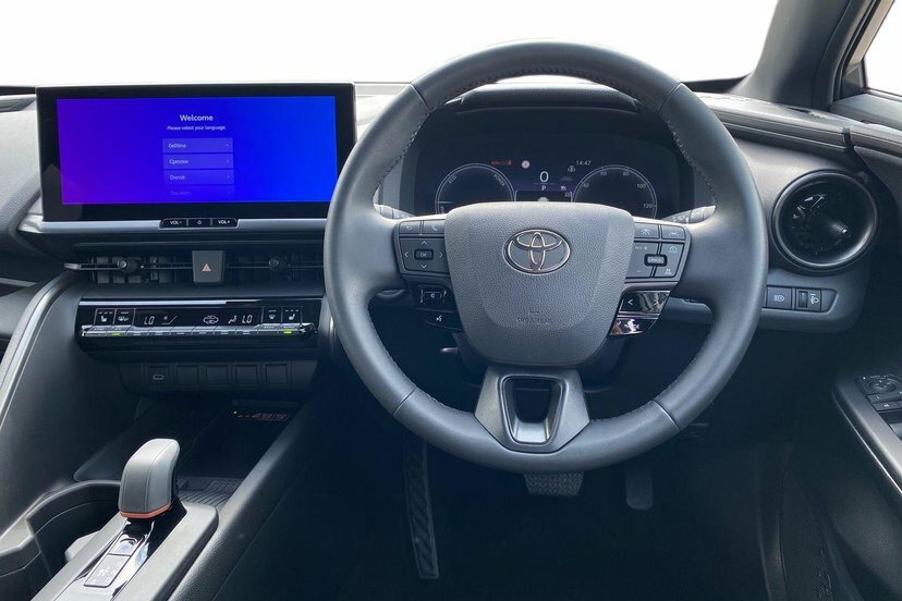 Toyota C-Hr 1.8 Vvt-h Design Suv Hybrid Cvt 140 Ps White #6