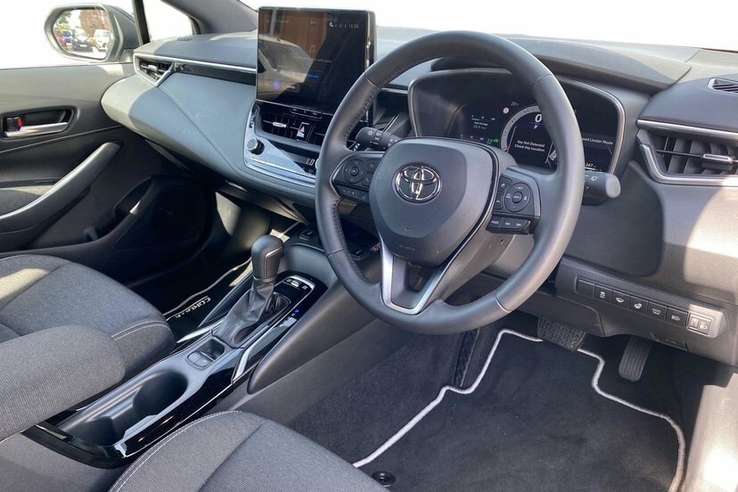 Toyota Corolla 1.8 Vvt-h Design Cvt Euro 6 Ss Black #11