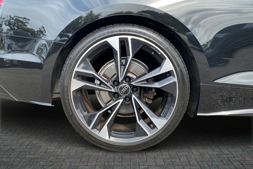 Audi A5 2.0 Tfsi 35 Black Edition Coupe S Troni Black #5