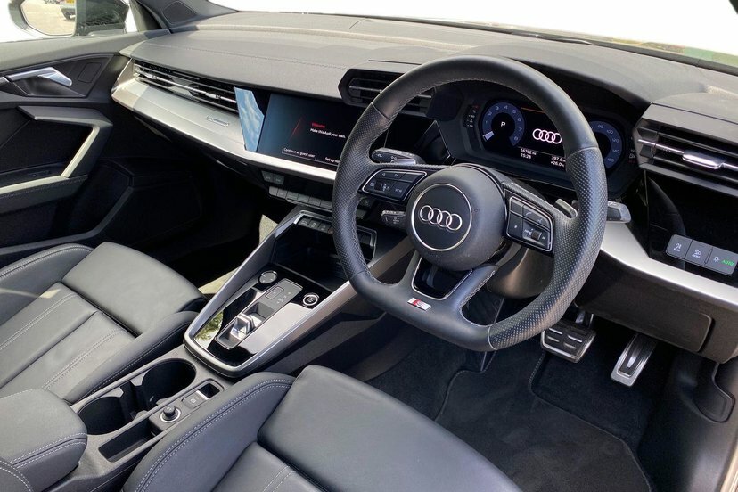 Audi A3 1.5 Tfsi 35 Black Edition Sportback S T Black #6