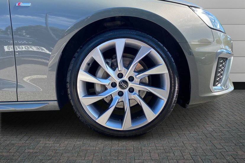 Audi A4 Avant 2.0 Tfsi 40 S Line Estate S Tronic 204 Grey #5