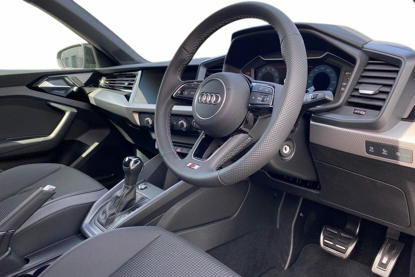Audi A1 1.0 Tfsi 25 S Line Sportback S Tronic Black #6
